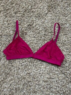 Wireless Silky Mesh Triangle Bralette in Fuchsia